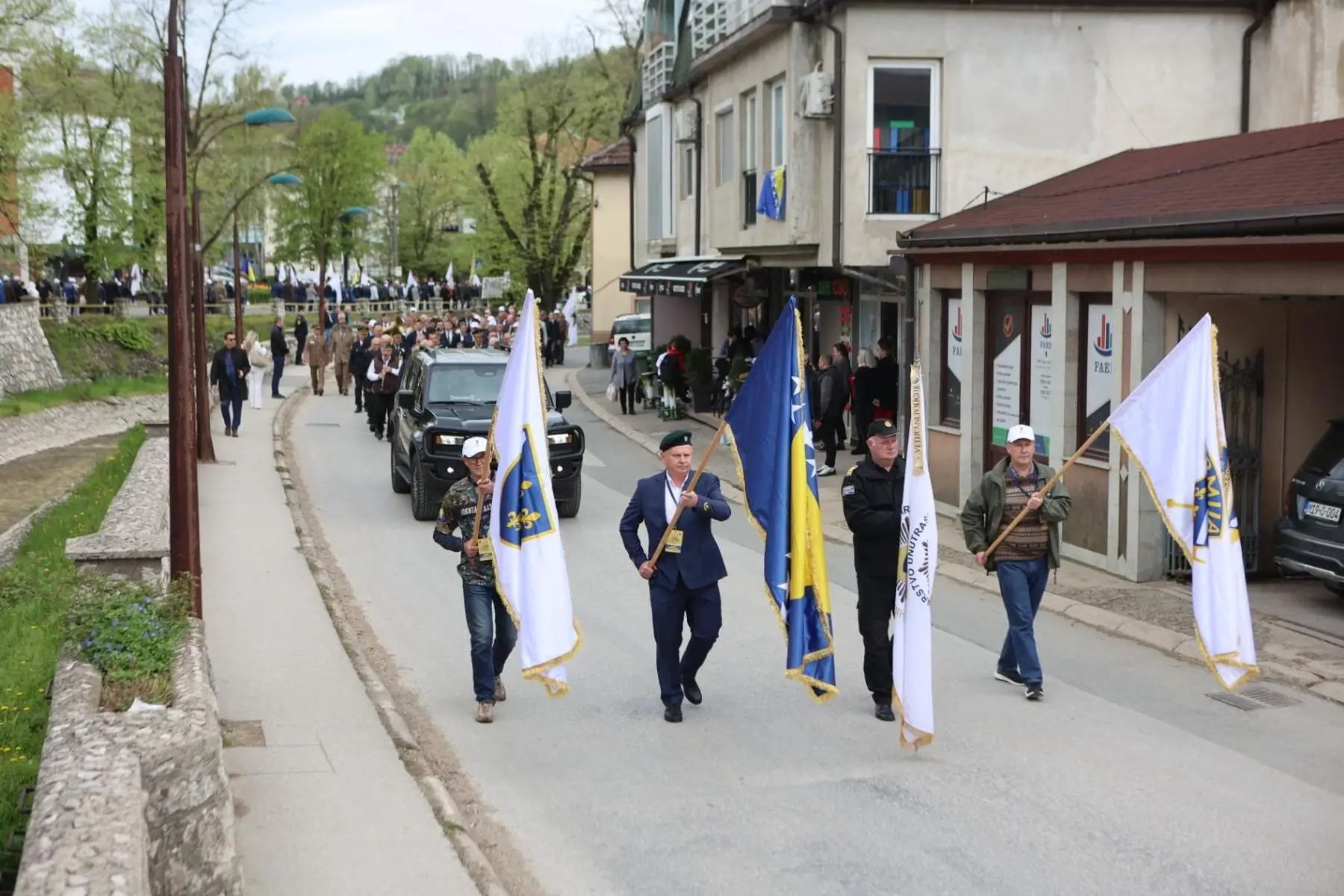 U Gračanici svečano obilježan Dan Armije Republike Bosne i Hercegovine